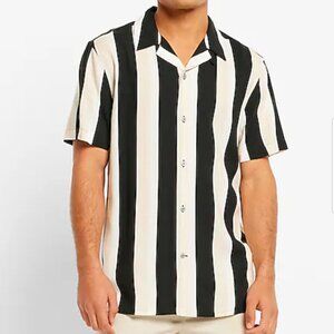 Men's EXPRESS Striped Rayon Short Sleeve‎ Shirt Navy/White | Size Large